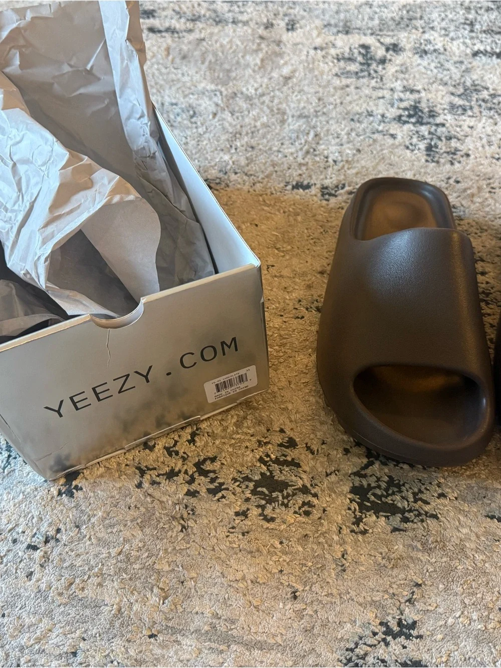 Yeezy Slide (YS-01) chocolate size 11